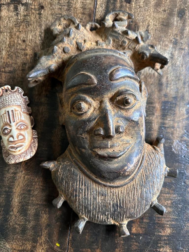 Ife King Oba du Royaume du Bénin du Antropologue, Envoi