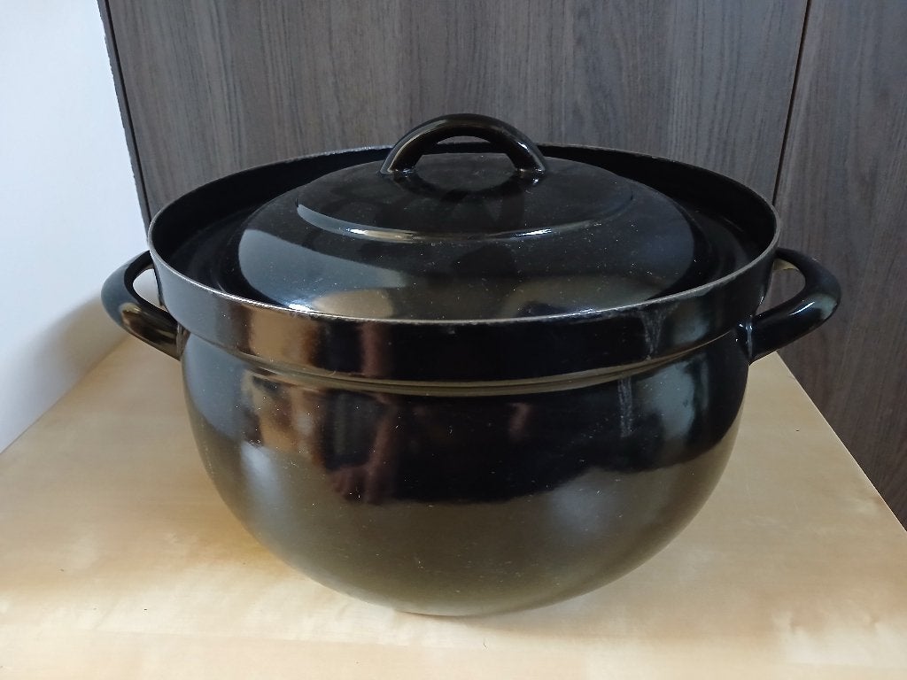 Mosselpot, Met deksel, Ophalen, Gebruikt