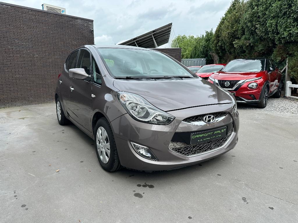 Hyundai IX20 1.6i automaat met garantie, Auto's, Hyundai, Euro 5, Stof, 4 cilinders, Bedrijf