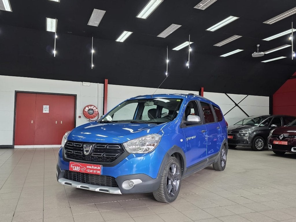 Lodgy Stepway 1.2 TCe Explorer 7pl.**NAVIGATIE**CAMERA**, Auto's, Voorwielaandrijving, 4 cilinders, Blauw, 7 zetels