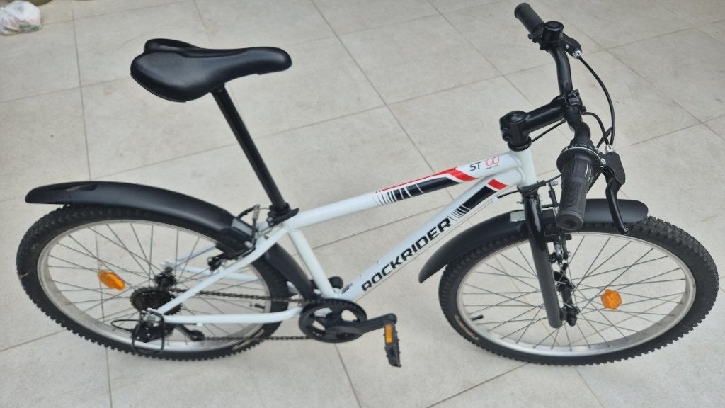 Nieuw -wit Fiets “Rockrider“ ST 100 ,24 inch voor 7-12 jaar, Ophalen, Nieuw, 20 inch of meer, Rockrider