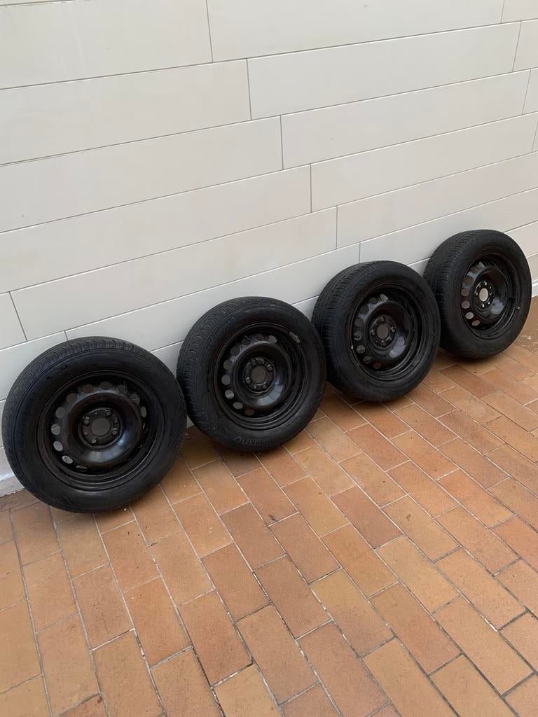 4 x Continental Contact 3 175/65 R14., Autos : Pièces & Accessoires, Pneus & Jantes, 14 pouces, 4 Saisons, Véhicule de tourisme