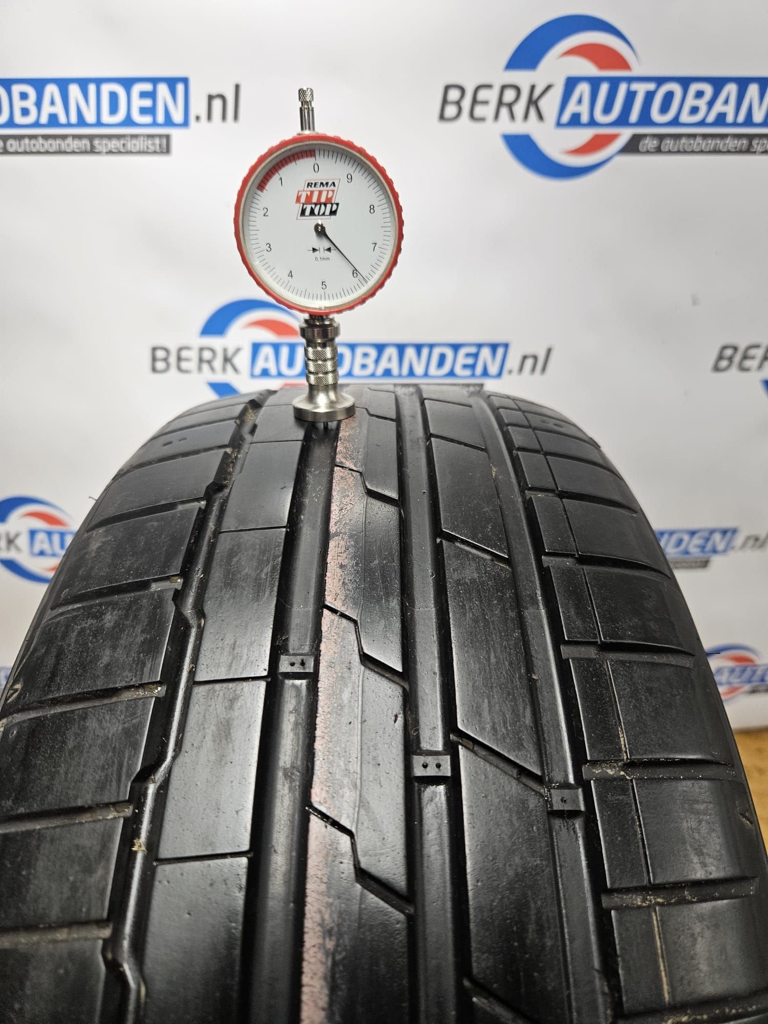 2x Hankook Ventus Evo3 205/45 R17 88W 205/45/17 2054517 (pri, Auto-onderdelen, Banden en Velgen, -, -, 17 inch, Ophalen of Verzenden