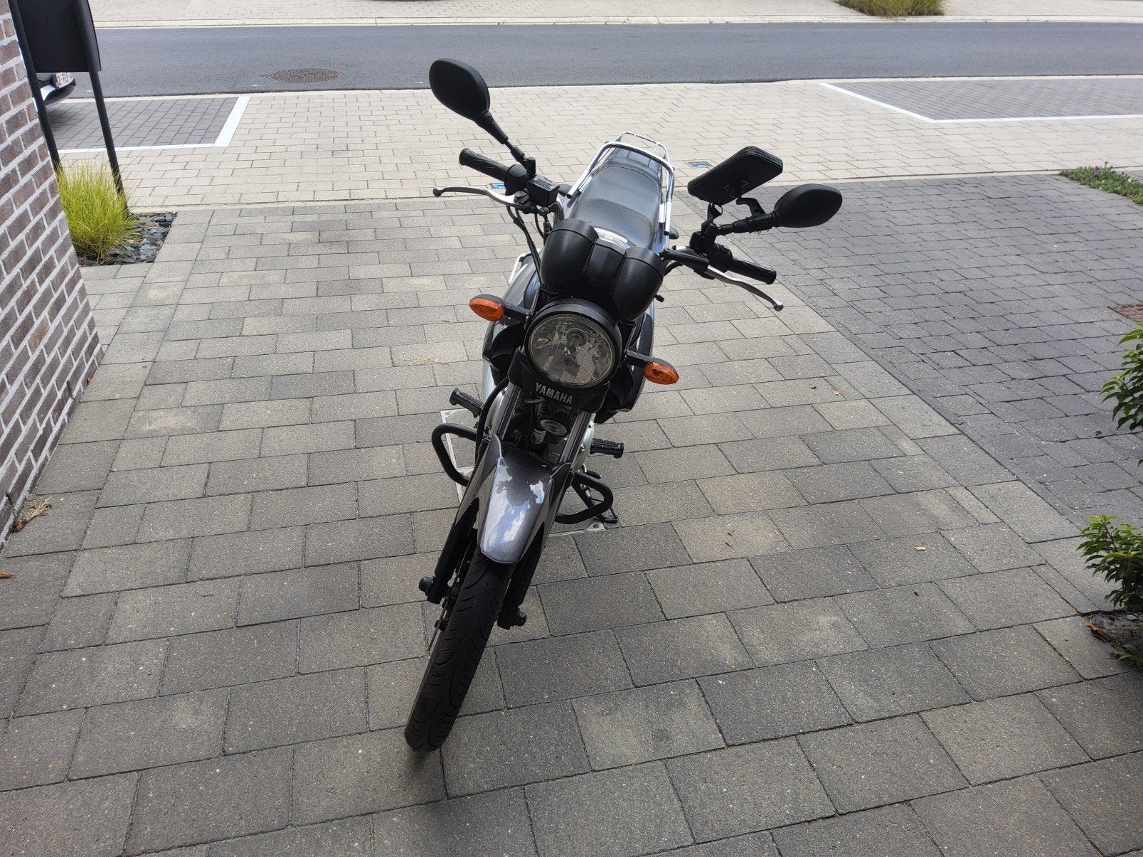 Yamaha YBR125 RE05 - Benzine, Motos, Enlèvement