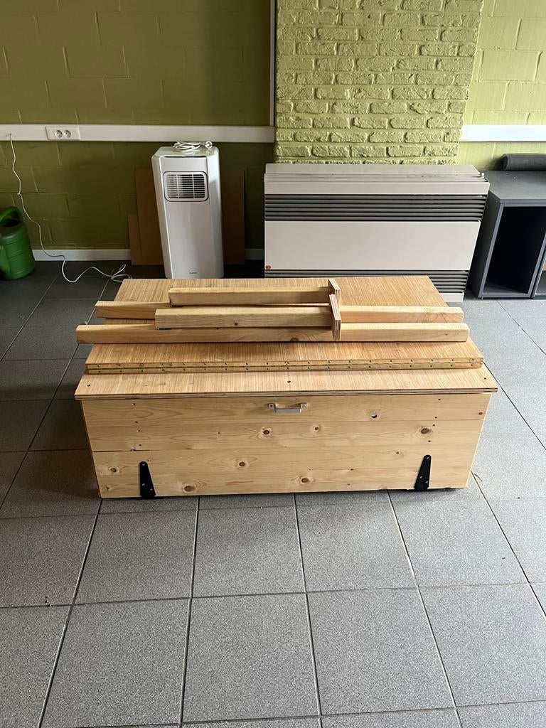 Camperbox Berlingo/Partner-micro camper-bed + opberg, Ophalen