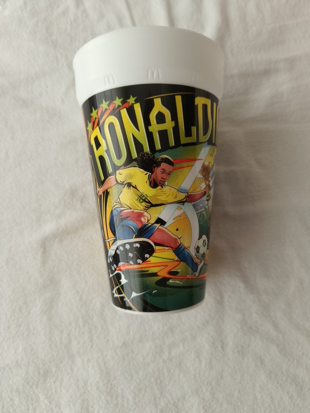 Ronaldinho cup McDonald's limited, Ophalen