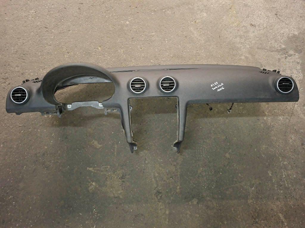 A vendre tableau de bord Audi A3 8P 2004 à 2008, Enlèvement, Utilisé, Audi