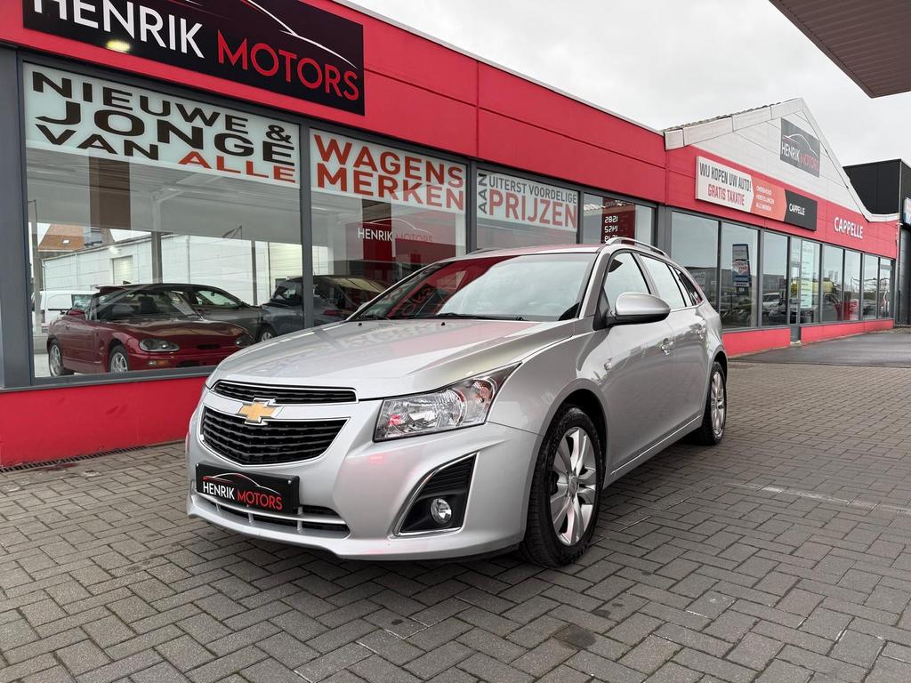 Chevrolet Cruze 1.7d •Airco•Cruise•Navi• [KEURING + CARPASS], Achat, Entreprise, Diesel, Cruze