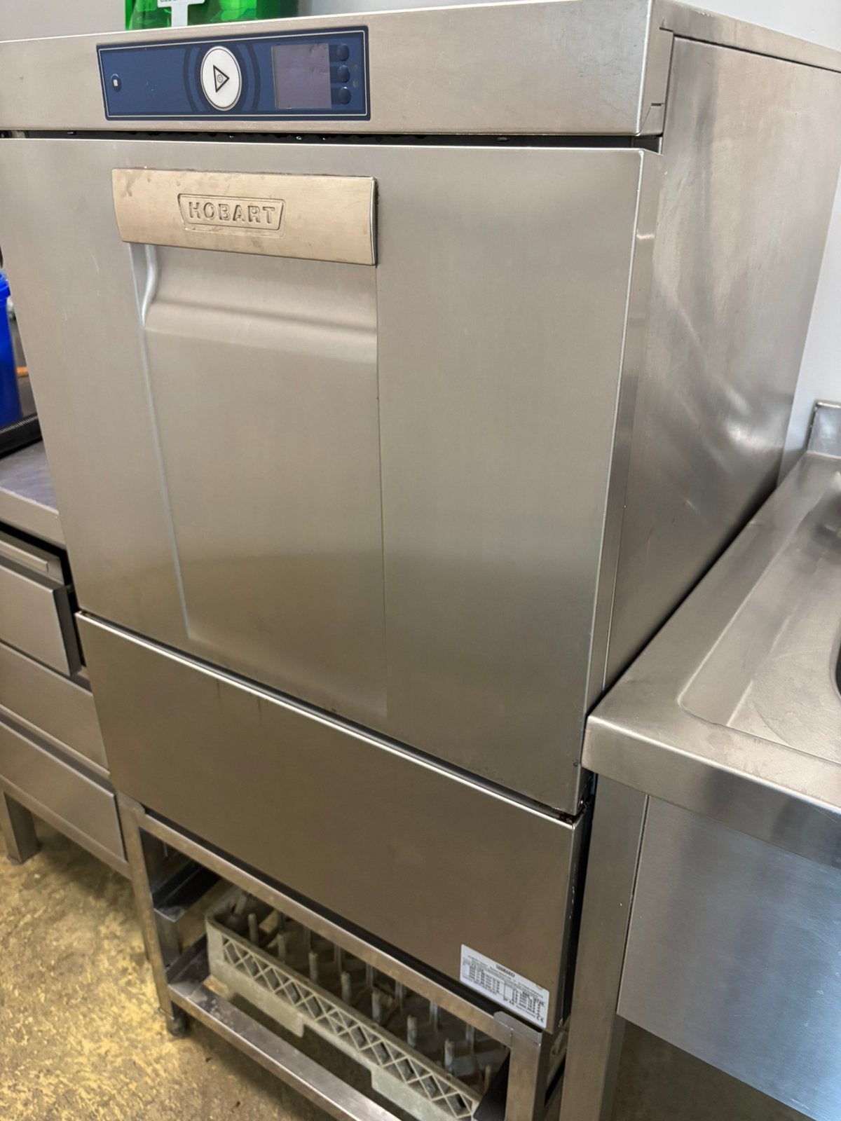 Lave-vaisselle industriel Hobart FX 10 A avec support, Articles professionnels, Enlèvement, Utilisé, Nettoyage