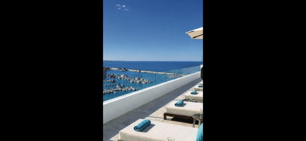 App de luxe à la marina de Torrevieja avec vue sur mer, Immo, Étranger, Ville, Torrevieja playa del cura, 2 pièces, Appartement