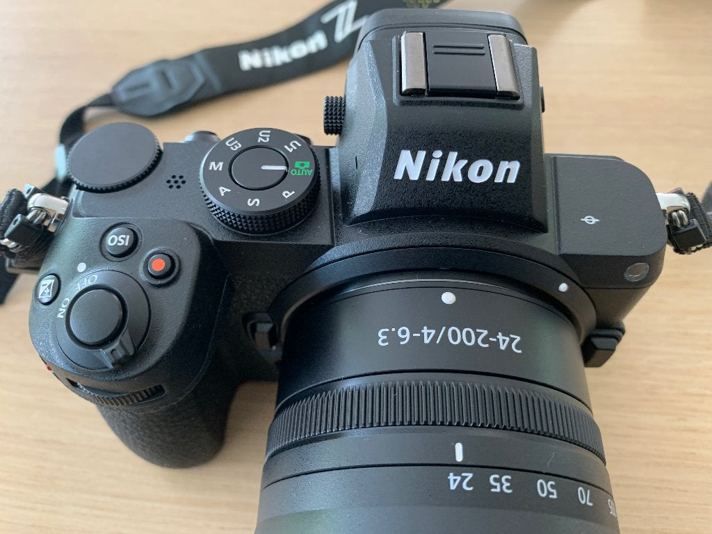 Nikon Z5 + 24-200mm lens + extra’s amper 750 clicks, TV, Hi-fi & Vidéo, Appareils photo numériques, Neuf, Sans zoom optique, Enlèvement