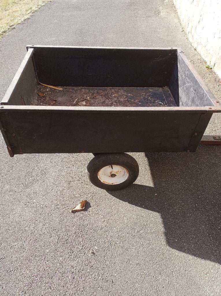 remorque tracteur de pelouse, Enlèvement
