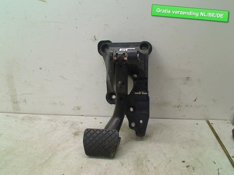 PEDALE DE FREIN Volkswagen Polo VI (AW1) (2Q1723058B), Volkswagen, Volkswagen AG, Utilisé, Kundenbetreuung@volkswagen.de