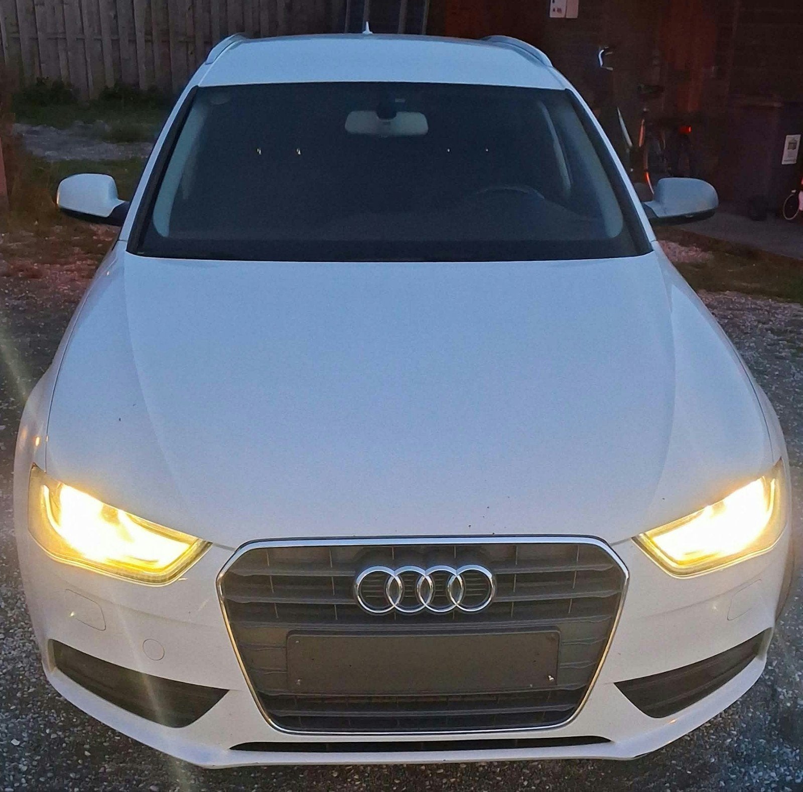 Audi A4 Avant 2.0 TDI Automatic (2014) — avec carnet d'entre, Autos, 100 kW, Euro 5, Achat, Carnet d'entretien