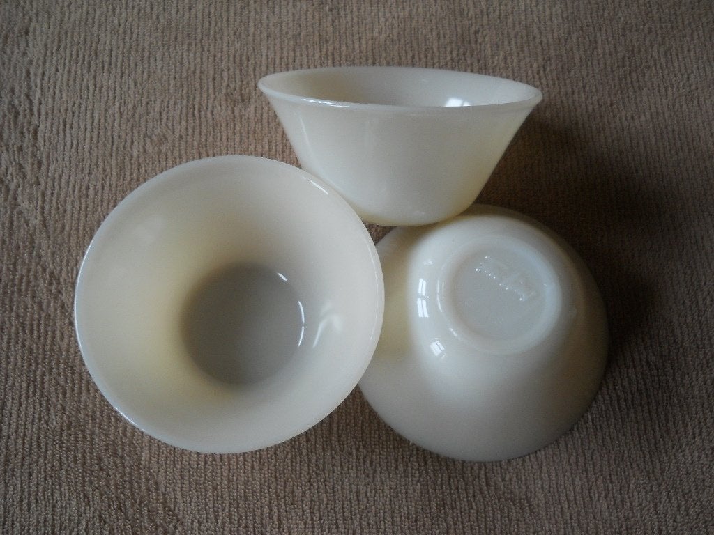 3 ramequins Fire King Oven Glass, Ophalen, Gebruikt