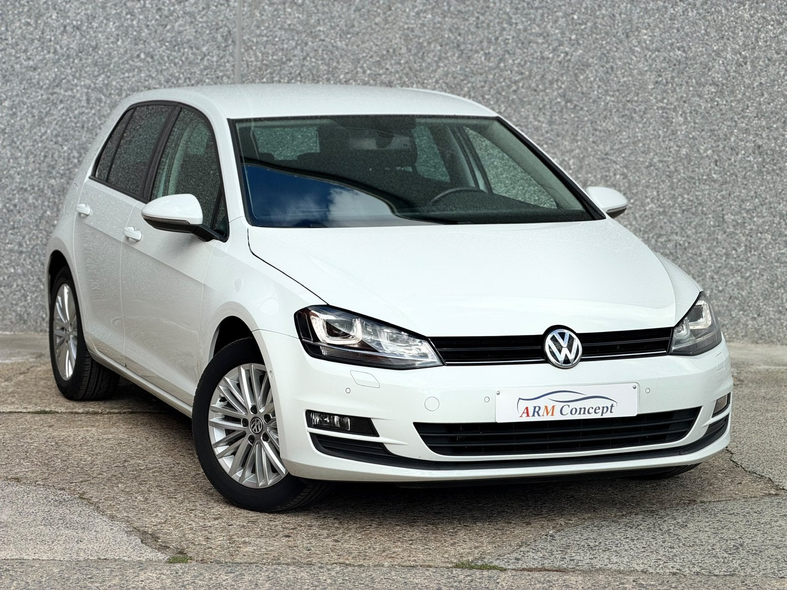 Volkswagen Golf 71.4 TSI essence LED/Xenon/Garantie 12 Mois, Bluetooth, Achat, Euro 6, Entreprise