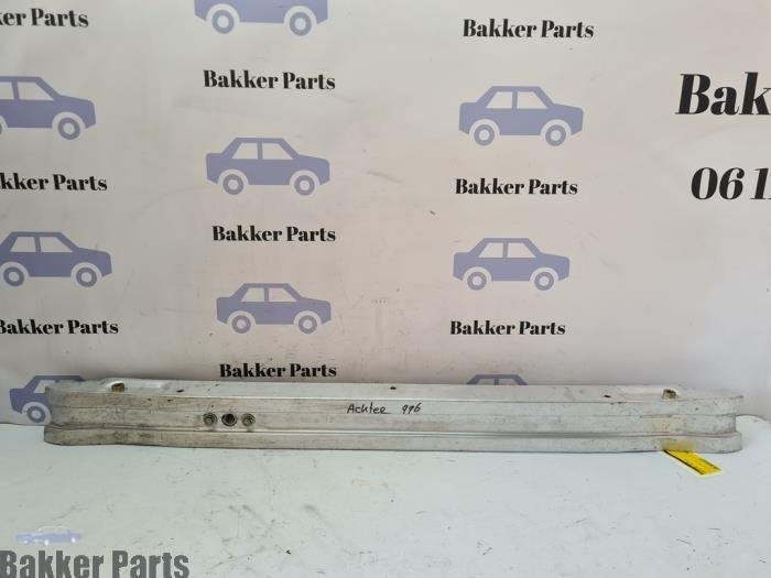Bumperframe achter van een Porsche 911, Gebruikt, -, -, Porsche