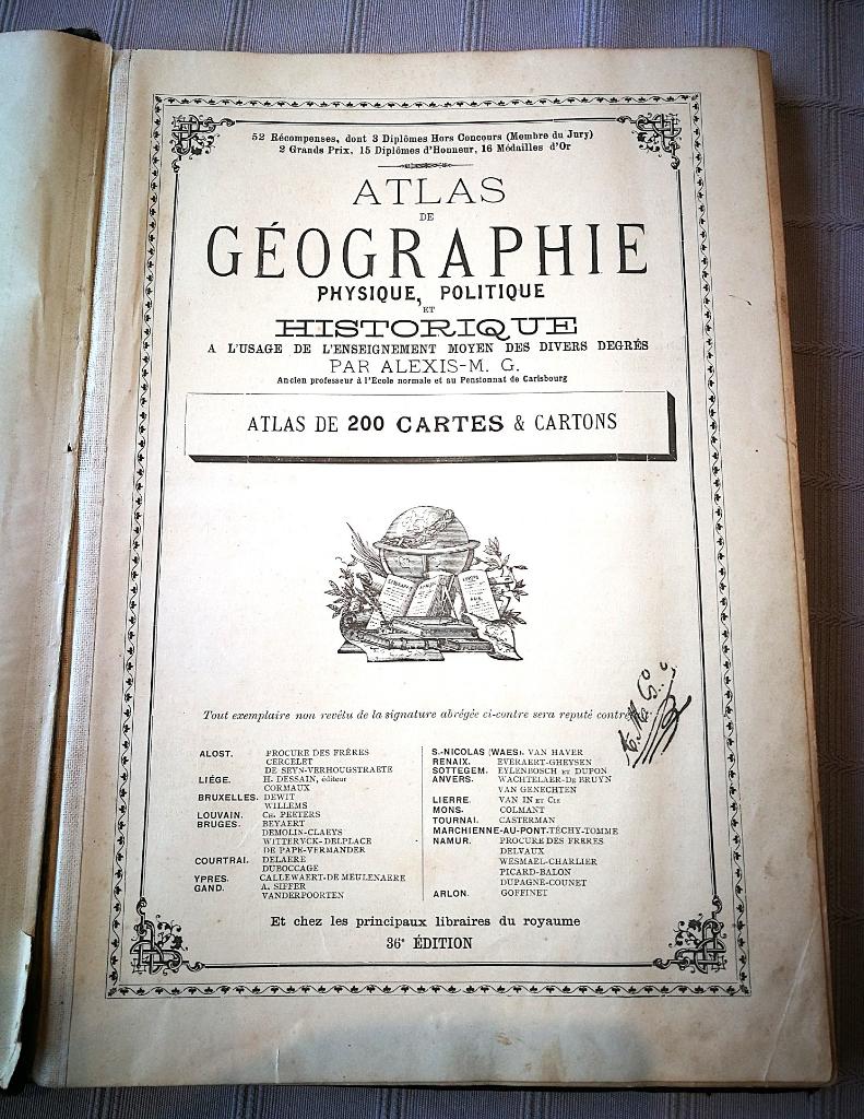 Zeer oude atlas, Boeken, Gelezen, Overige atlassen, Ophalen of Verzenden, 1800 tot 2000