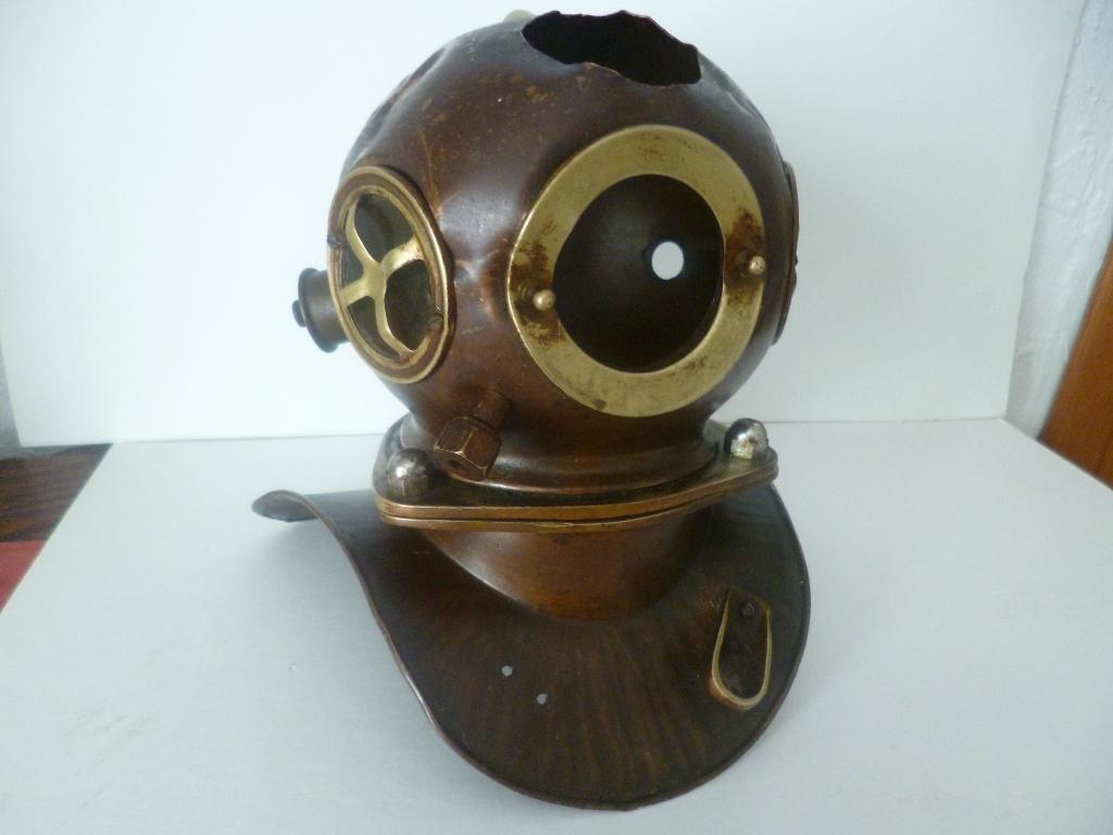 Très ancien casque de scaphandrier  pour déco., Enlèvement ou Envoi, Cuivre