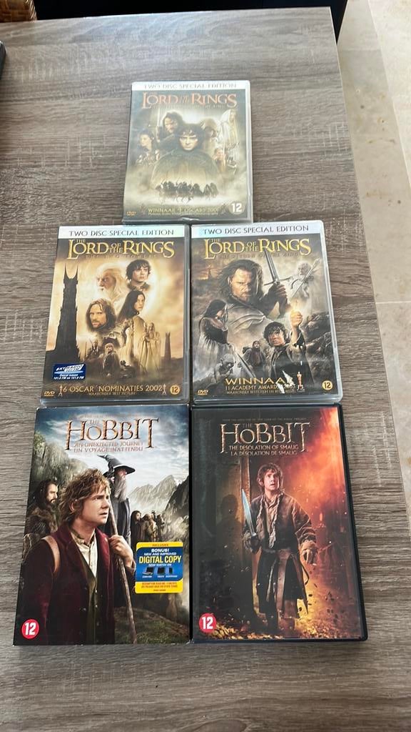 The lord of the rings triomogie + the hobbit 1 en 2 de deel, Vanaf 12 jaar, Ophalen, Zo goed als nieuw