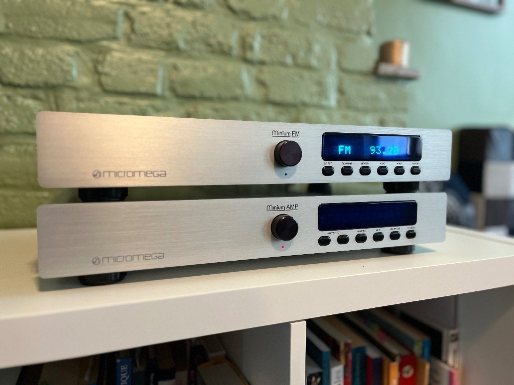 Tuner FM Micromega Minium FM – Excellent état, TV, Hi-fi & Vidéo, Enlèvement, Utilisé, Analogique
