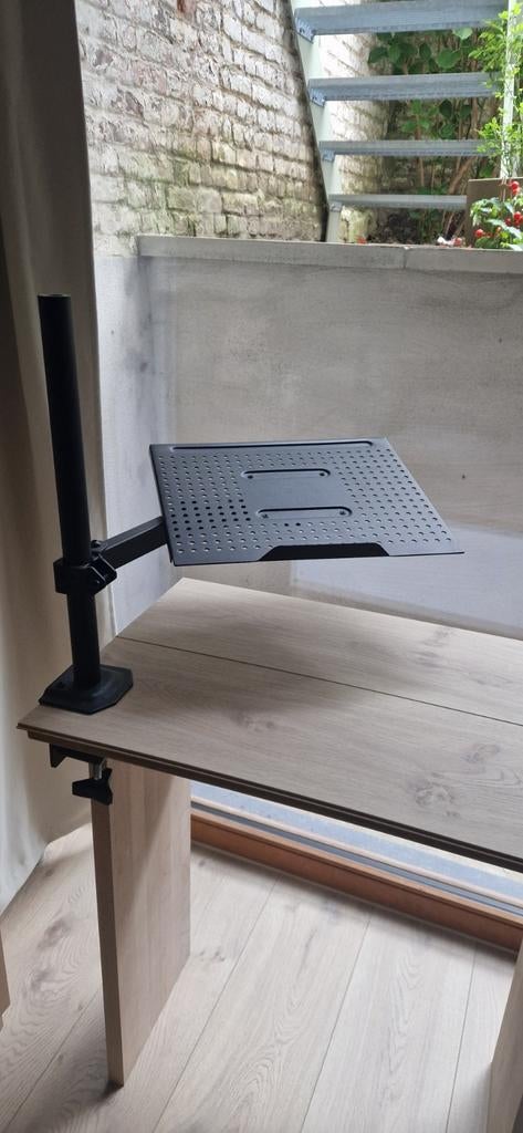 Laptophouder, Ophalen