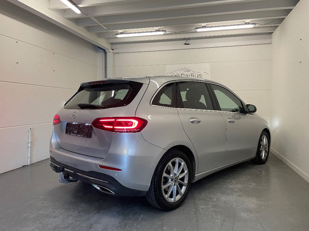 Mercedes-Benz - B180 - Automatique - Attelage de remorque, 100 kW, Achat, Euro 6, Entreprise