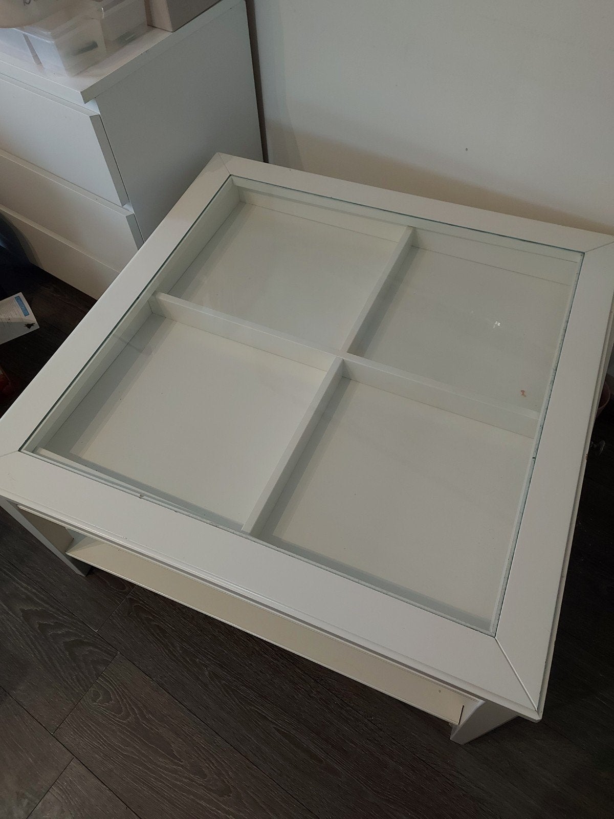 Moet snel weg ikea salontafel, Ophalen