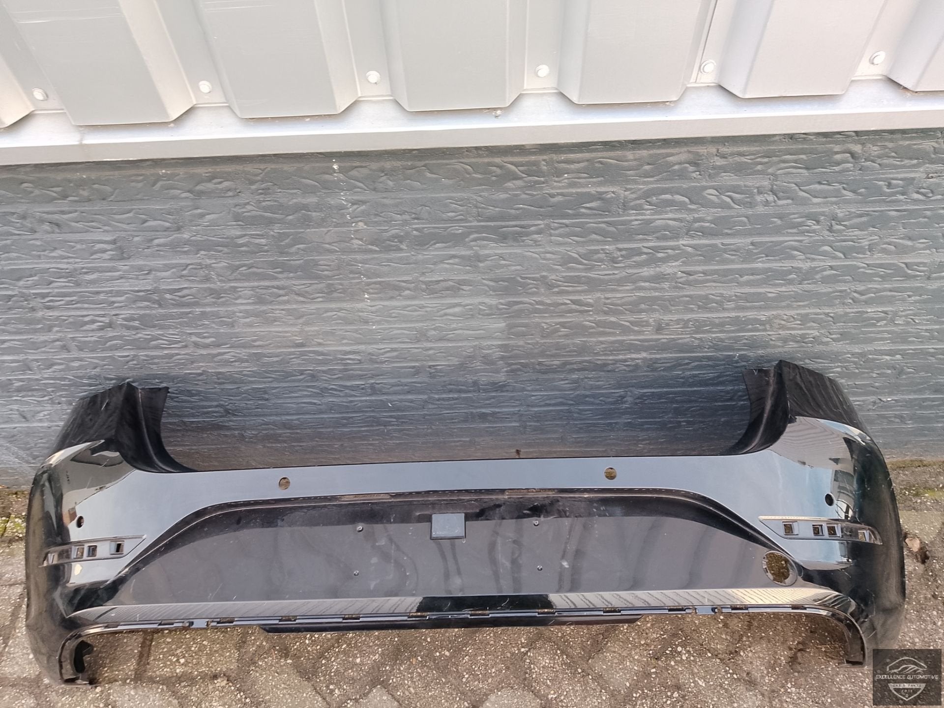 Pare-chocs arri re Seat Leon 5FA Sportstourer 20-24 4xPDC Or, Pare-chocs, Autovia A-2, Km 585 585
08760  Martorell, ES, SEAT S.A.