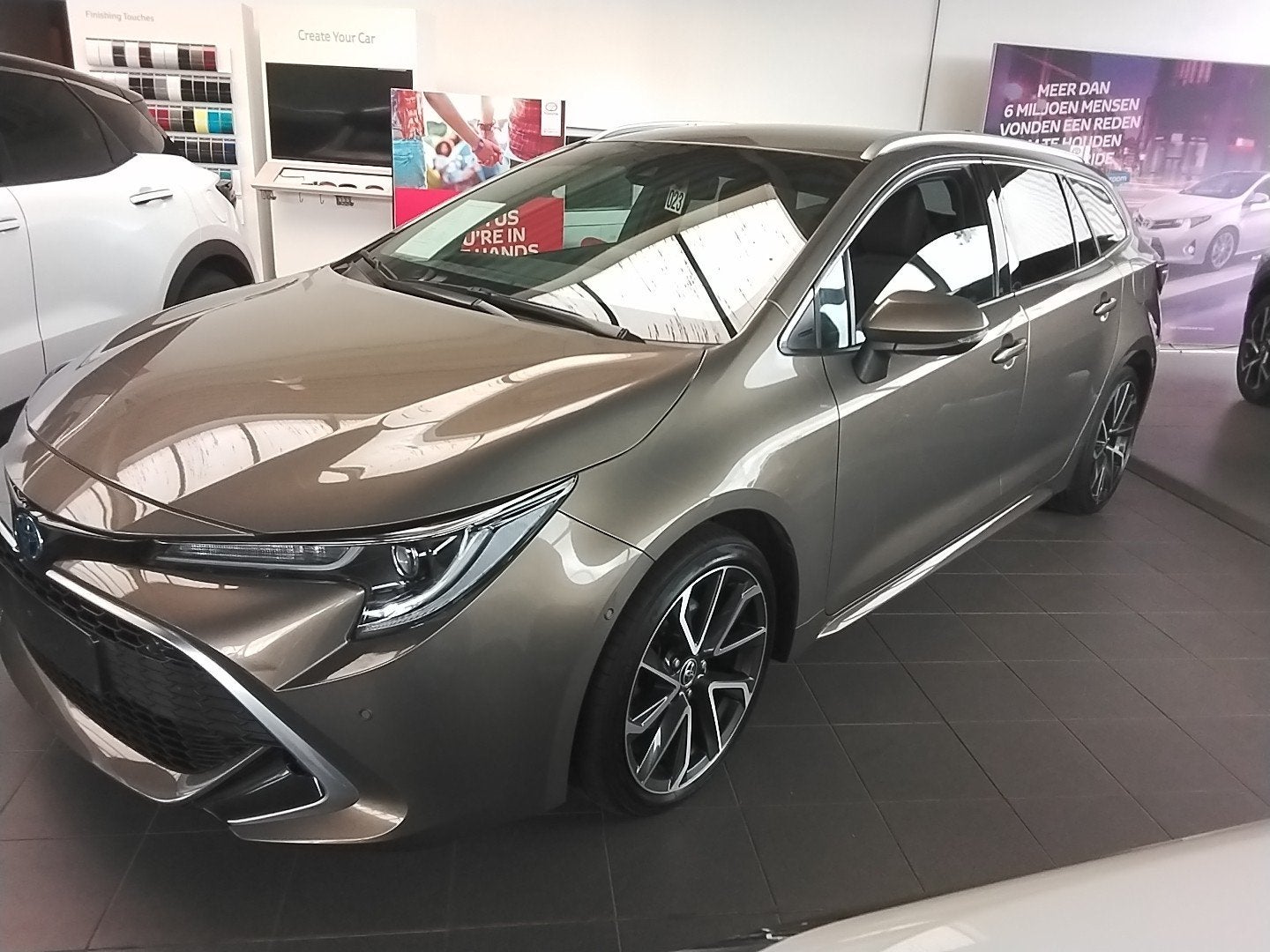 Toyota Touring Sport avec attelage, Cuir, 188 g/km, Achat, Euro 6