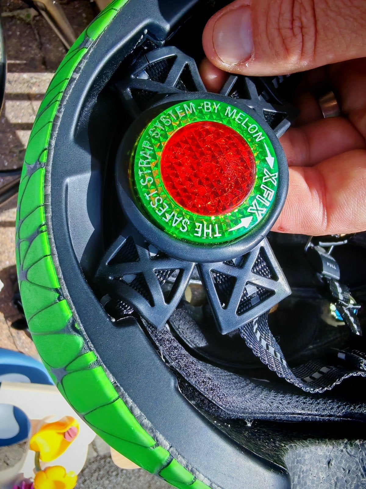 Melon, casque de vélo réfléchissant pour bébé avec lumière, Vélos & Vélomoteurs, Enlèvement ou Envoi, XS