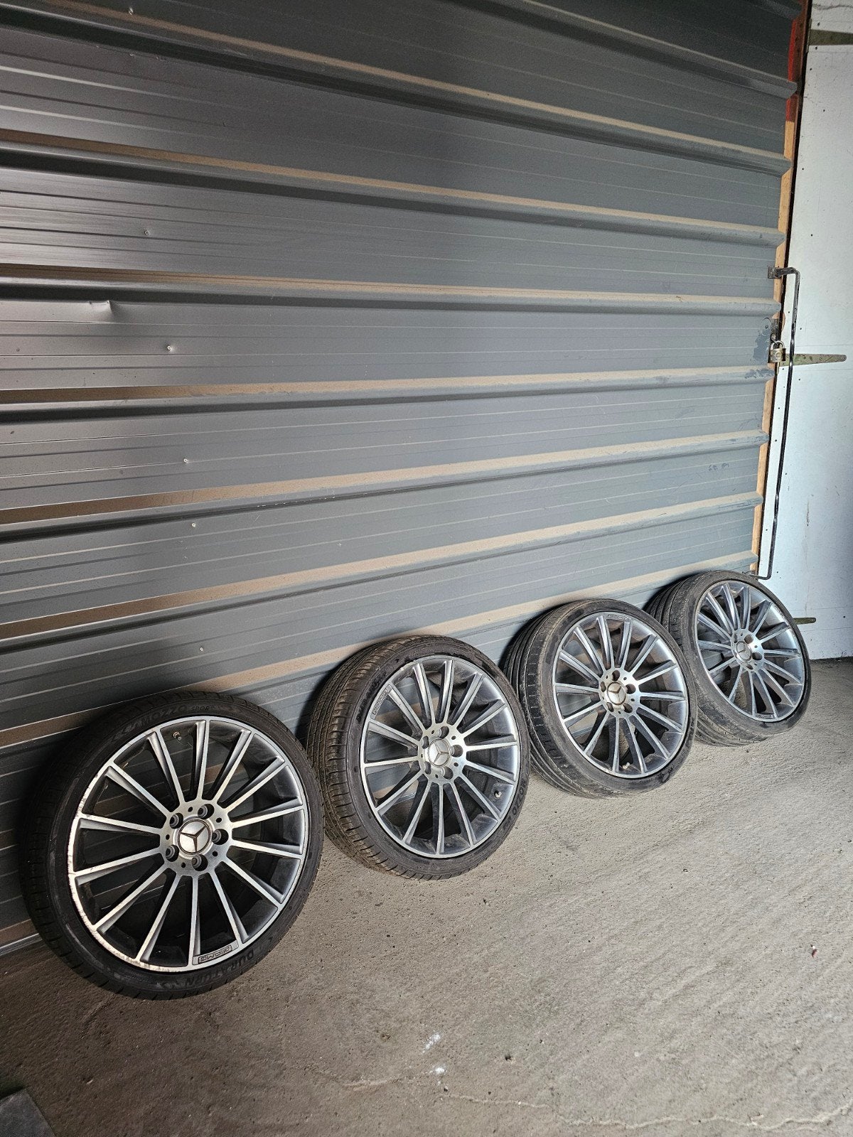 AMG Mercedes velgen, Autos : Pièces & Accessoires, 245 mm, 4 Saisons, Pneu(s), Utilisé