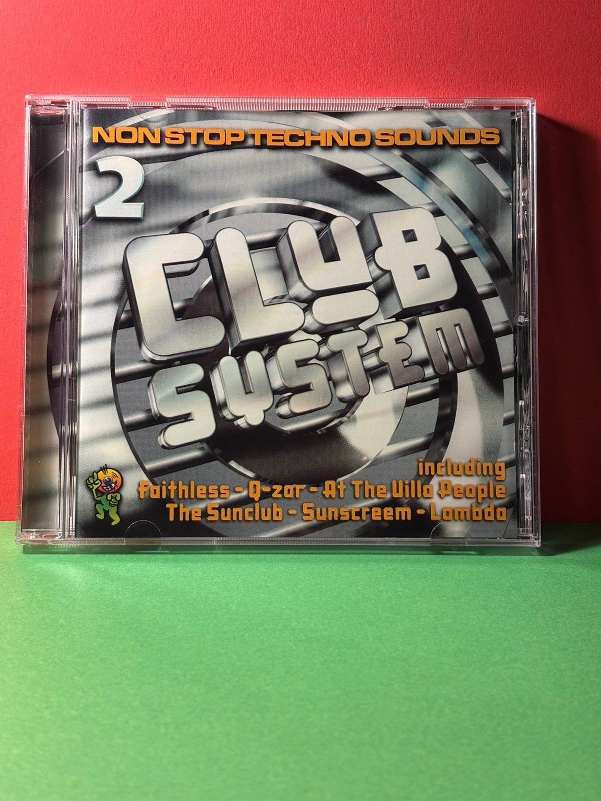 Club system 2  - non stop techno, Envoi, Utilisé, Techno