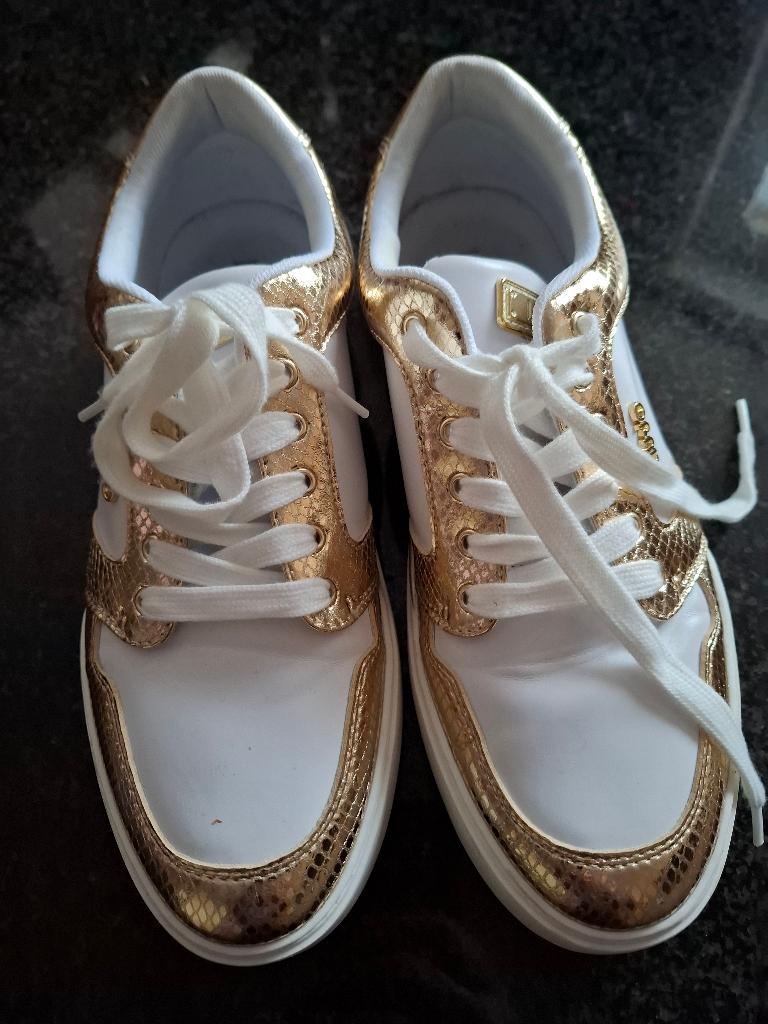 jolies baskets taille 39, Liu Jo, Sneakers et Baskets, Comme neuf, Blanc
