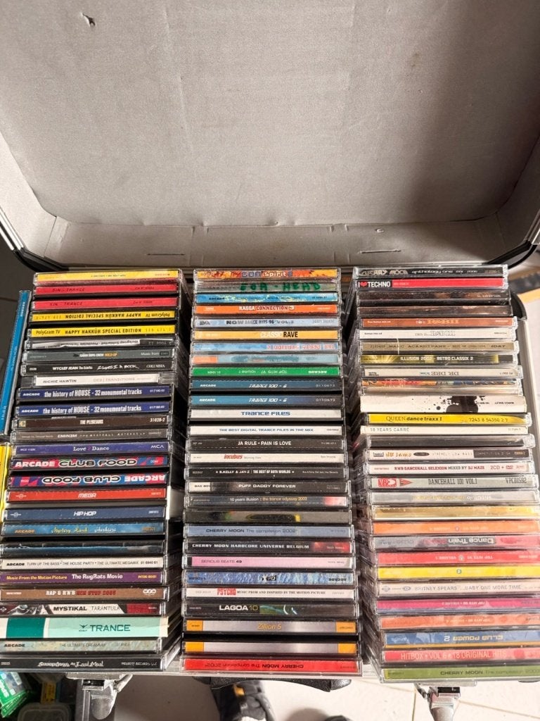 Collection de CD rétro (années 90 et 2000) - 2 boîtiers DJ, Enlèvement, Utilisé, Électronique