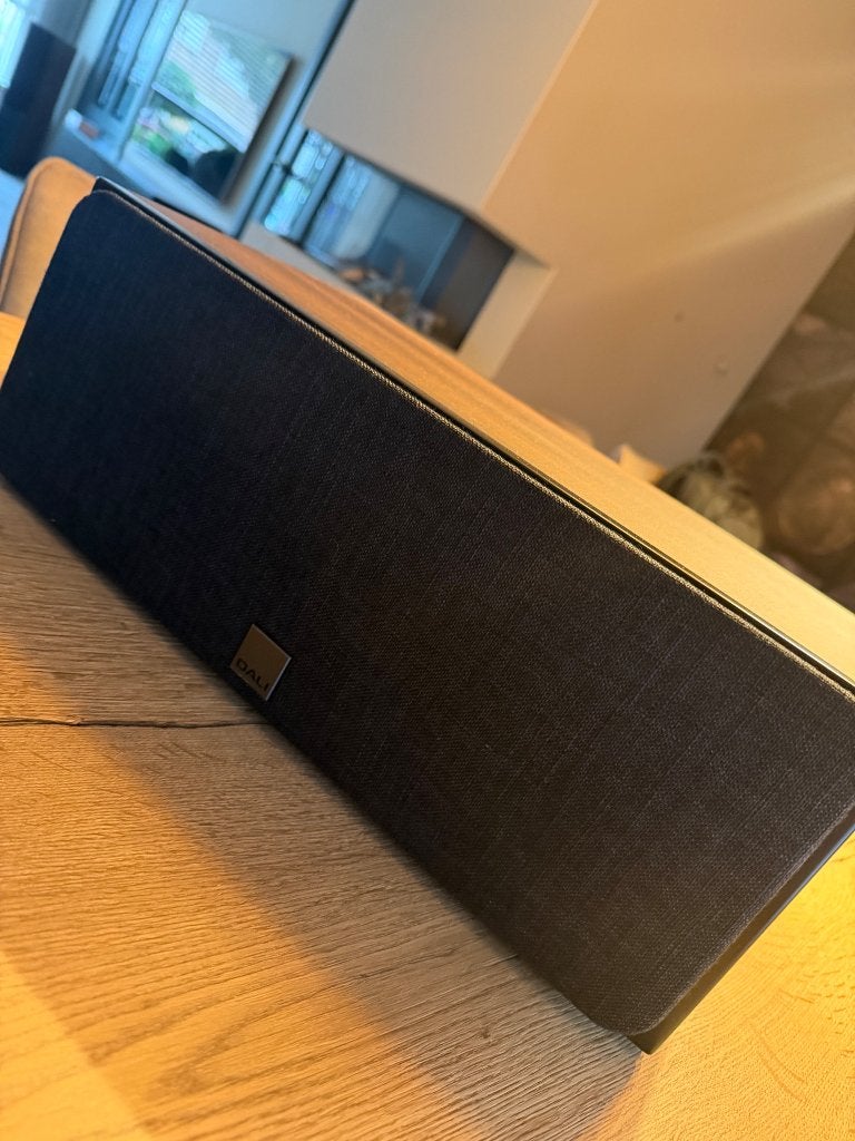 Dali Oberon Vokal C Dark Walnut, Enlèvement ou Envoi, Neuf, Haut-parleur central, Dali