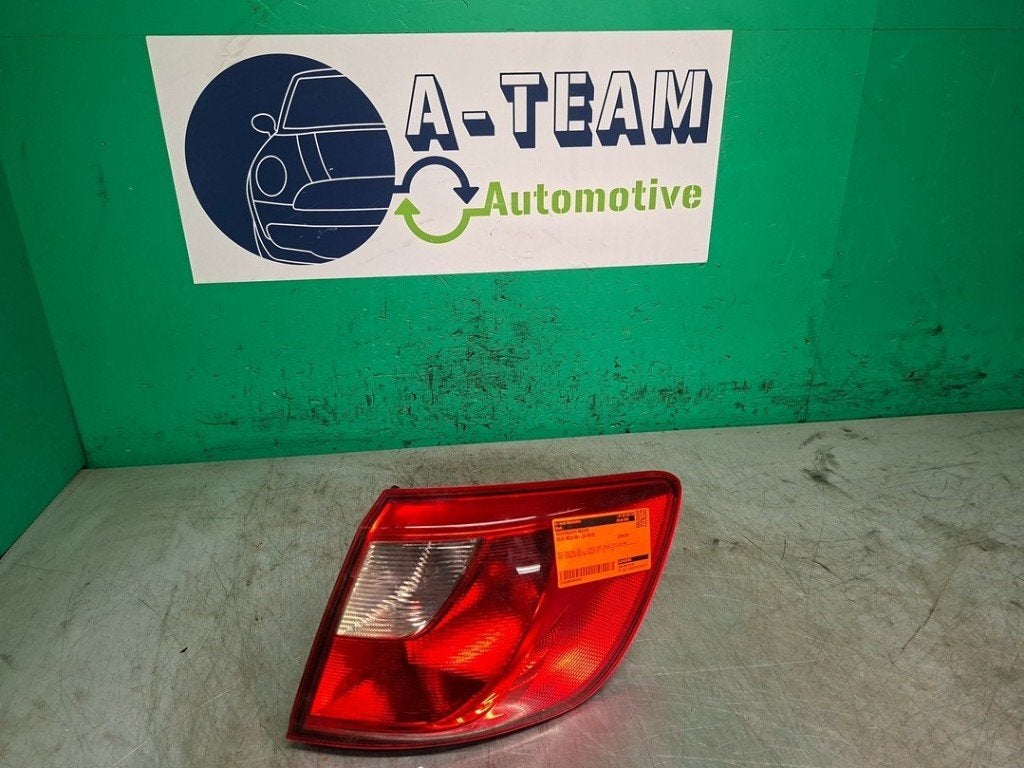 FEU ARRIÈRE DROIT Seat Ibiza ST (6J8) (|6J8945096C|), Utilisé, Seat