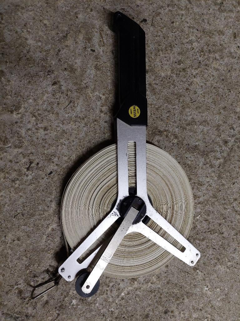 Weiss rolmeter 50 meter, Ophalen