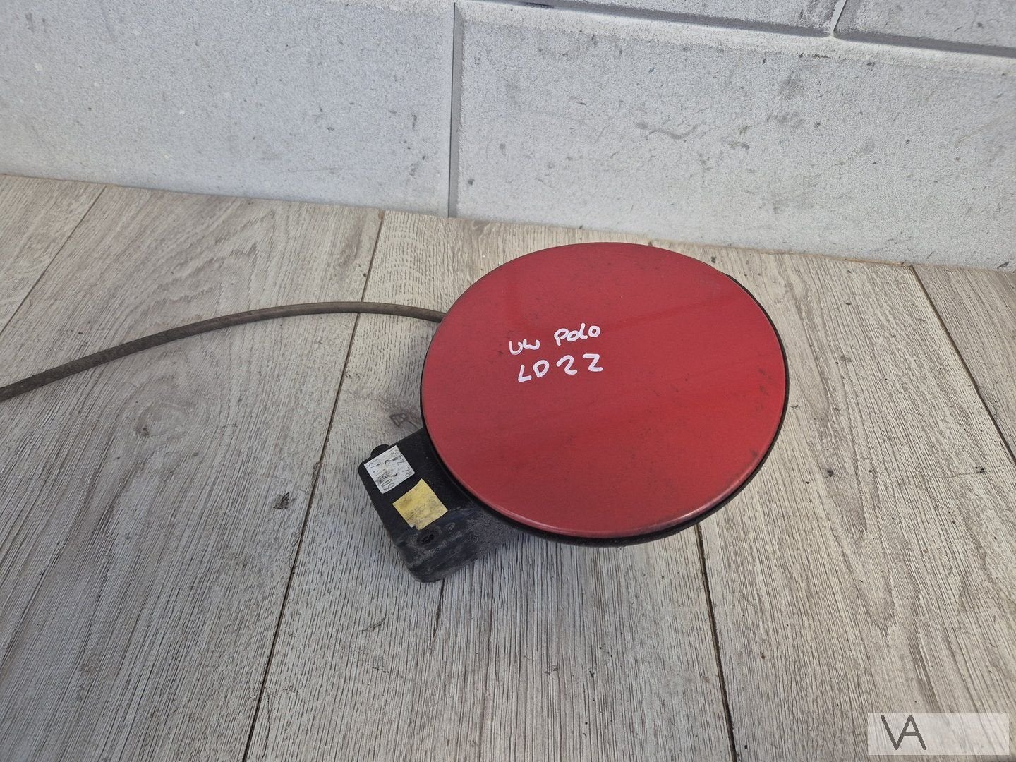 Tankklep klepje rood van Volkswagen Polo 6r 6c kleur ld2z, Auto-onderdelen, Gebruikt, -, -, Ophalen of Verzenden