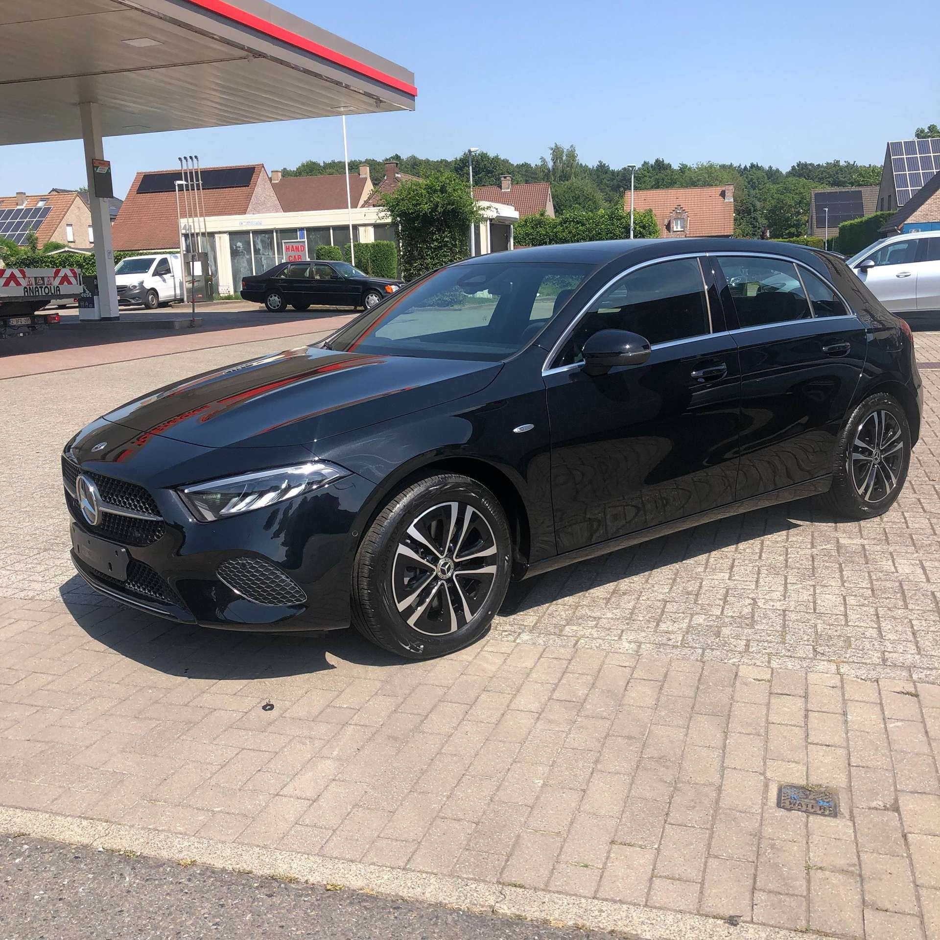 Mercedes-Benz A-Klasse 250 A 250 e Business Line Panoramisch, Autos, Achat, Entreprise, Noir, Commande vocale