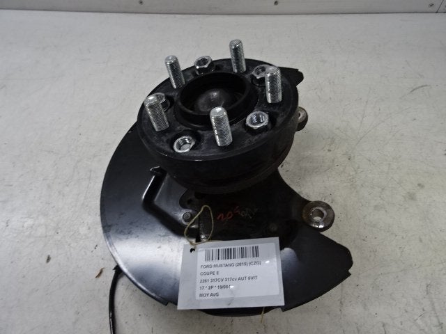 WIELNAAF LINKS VOOR Ford USA Mustang VI Fastback, Gebruikt, Mevr. I. Hauben, Rue de l'Espoir 34 34
4030  GRIVEGNÉE, BE, Info@Collignon.be