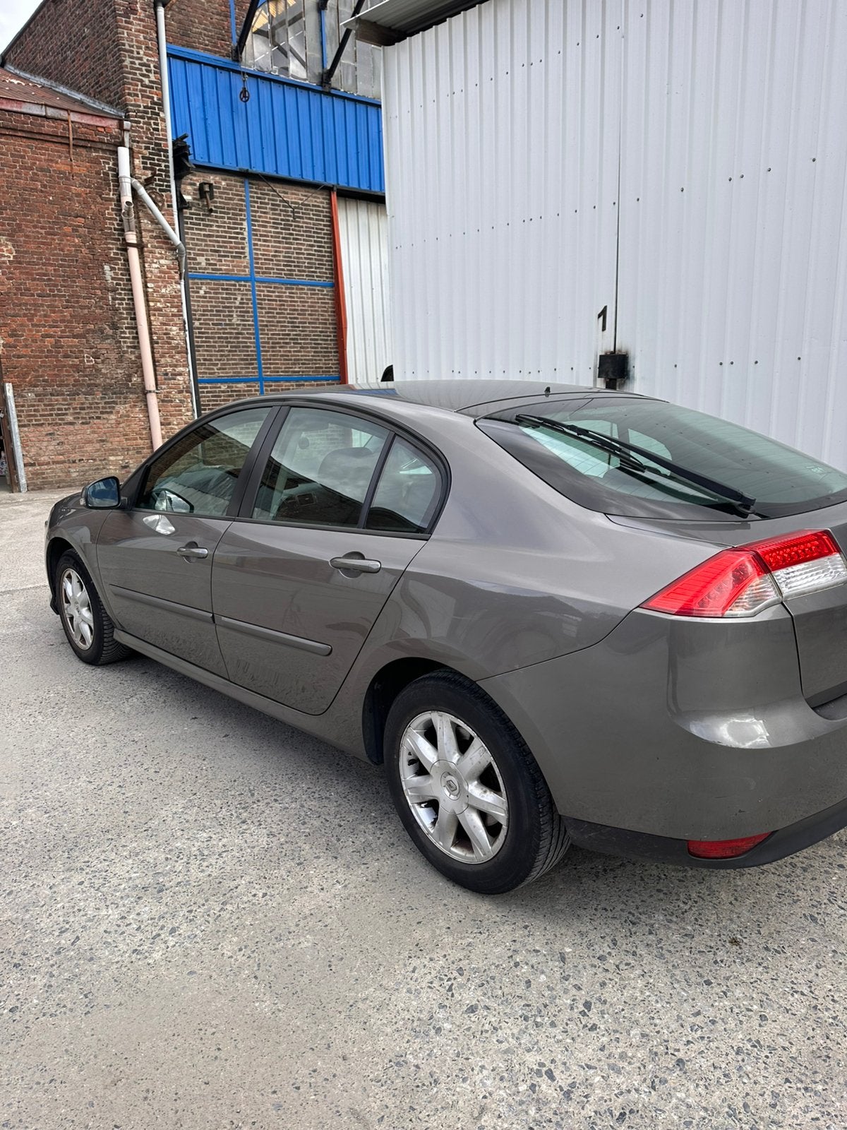 Renault Laguna 2.0 dCi – 130 ch – 2008, Laguna, Achat, Boîte manuelle, Particulier