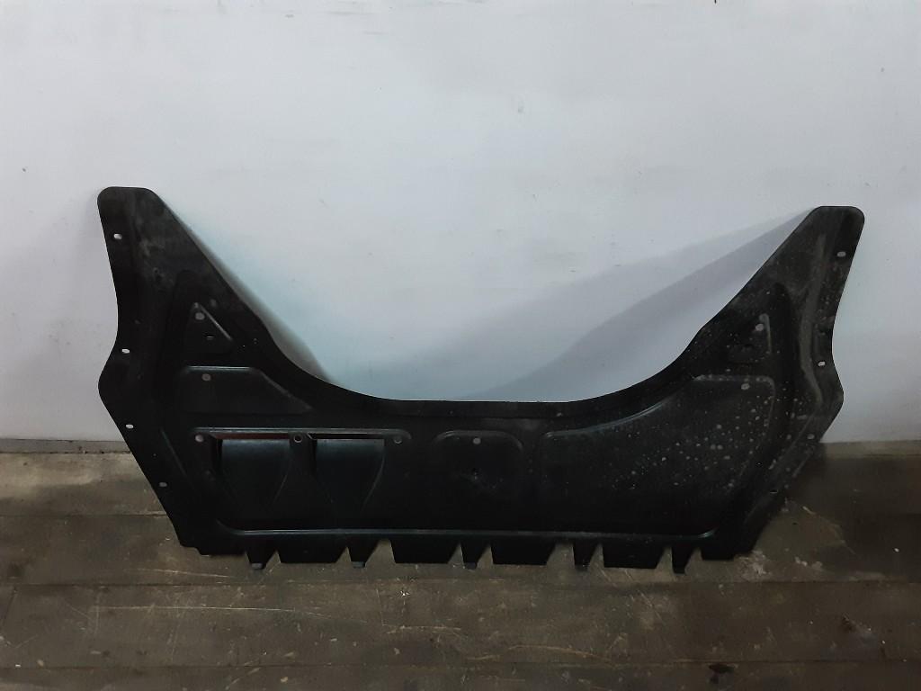 CACHE SOUS MOTEUR Volkswagen Golf V (1K1) (1K0825237), Volkswagen, Mevr. I. Hauben, Utilisé, Rue de l'Espoir 34 34
4030  GRIVEGNÉE, BE