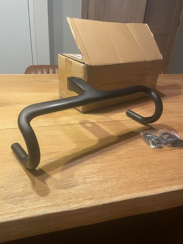Volant Race/Gravel en carbone, Enlèvement ou Envoi, Guidon, Carbone