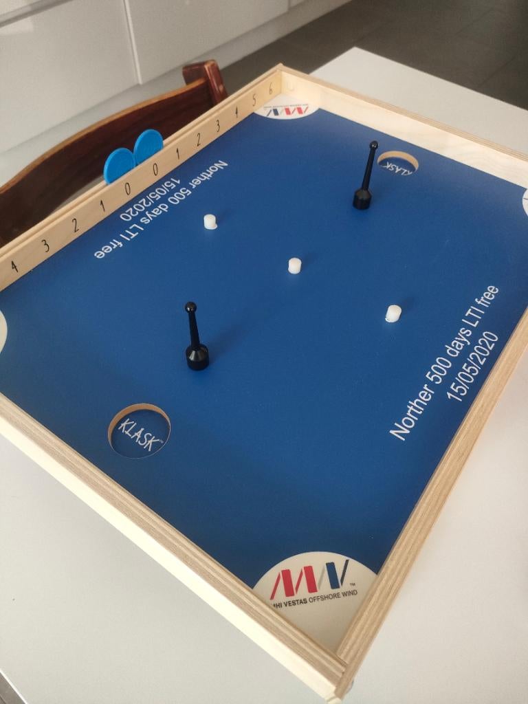 Klask, Een of twee spelers, Ophalen, Nieuw