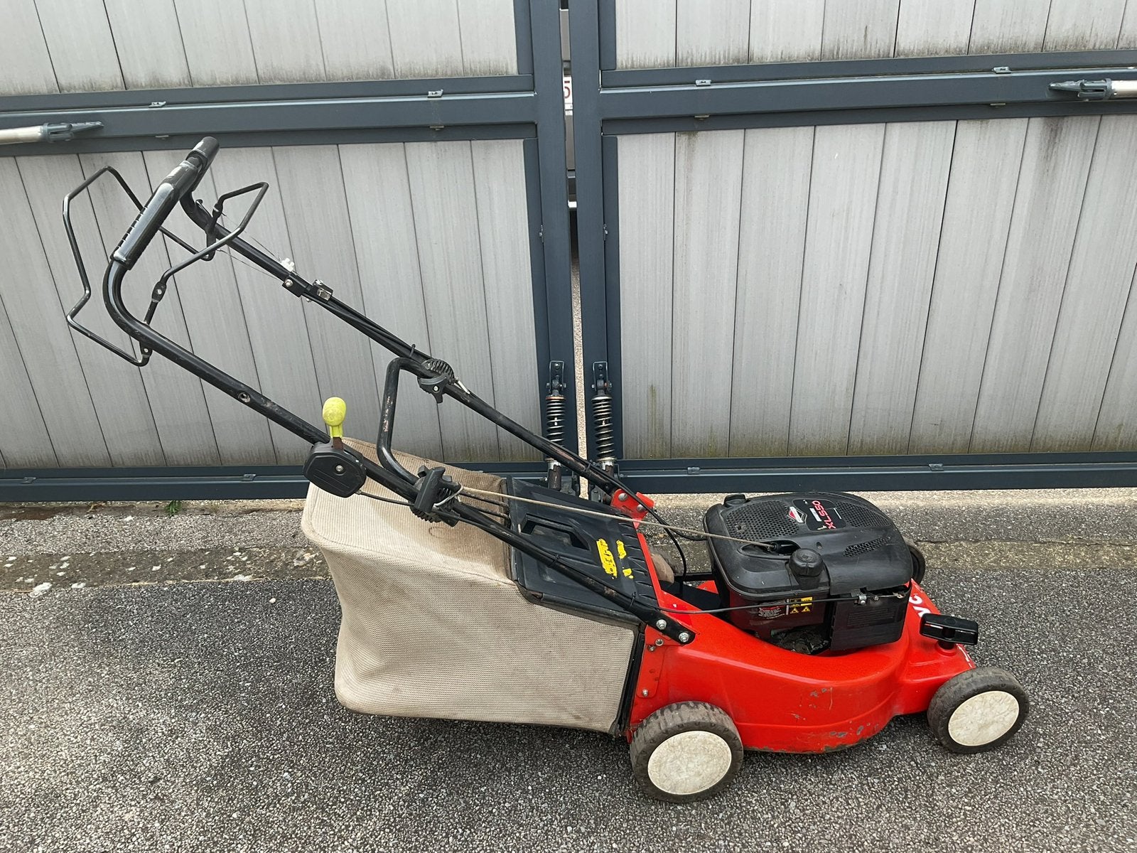 ZELFTREKKER, Tuin en Terras, Ophalen, Gebruikt