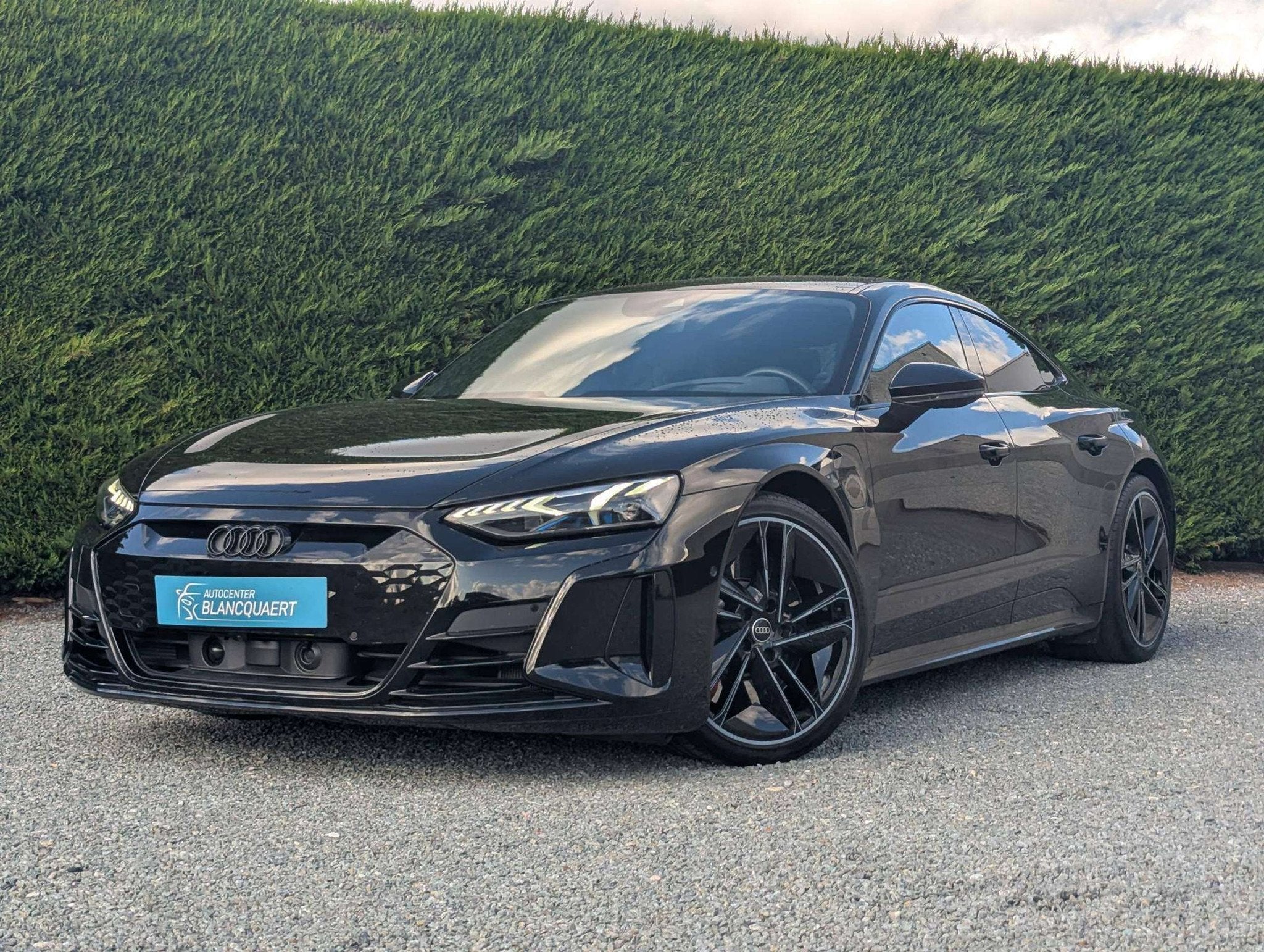Audi e-tron GT RS - NP 188.000 - head up - carbid -nachtcame, Auto's, Audi, Automaat, 4 deurs, Zwart, Zwart