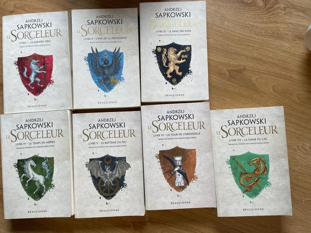 Collection complète Le Sorceleur (The Witcher), Ophalen