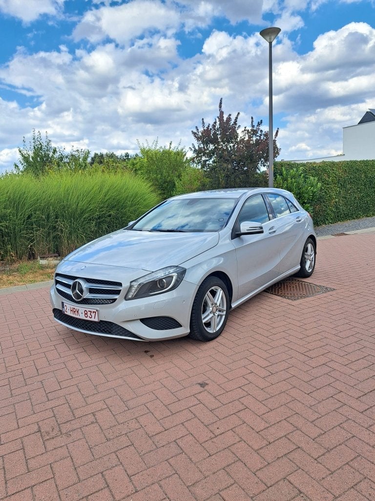 Mercedes A180 CDI, Autos, Achat, Capteur de stationnement, Boîte manuelle, Noir