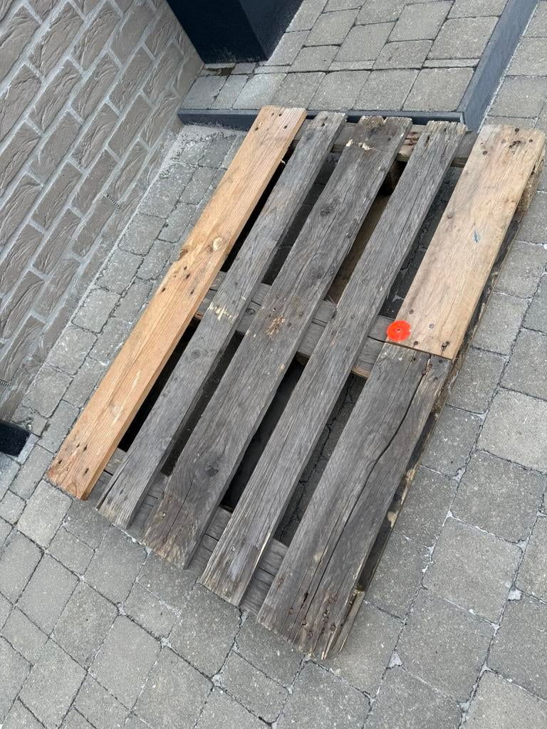 Une palette EPAL a donner, Enlèvement, Comme neuf, Bois